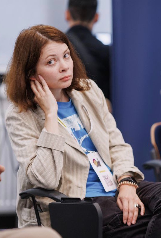 Liza Yevsyeyeva photo
