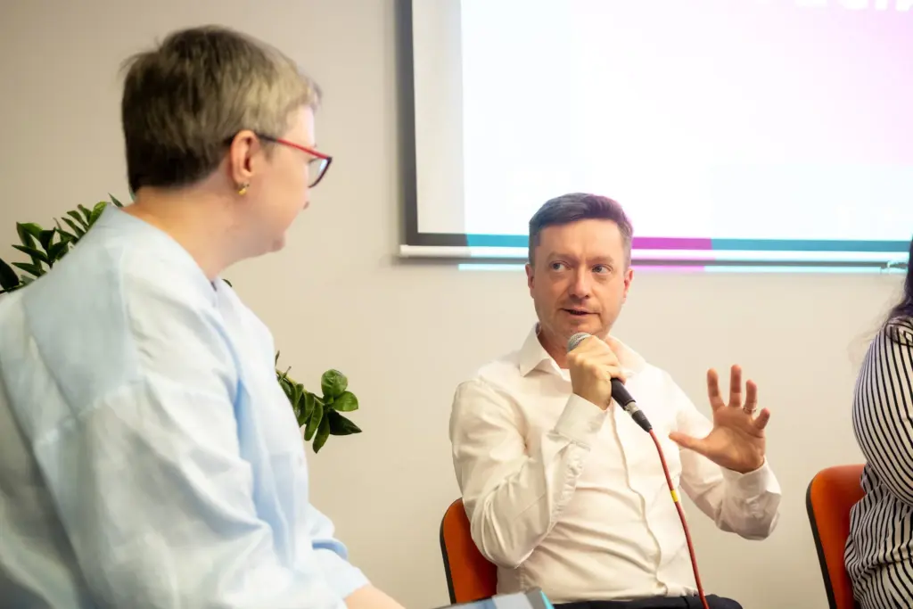 Учасники дискусії «Польська книжка в Україні, українська у Польщі» на 33-му Львівському міжнародному BookForum